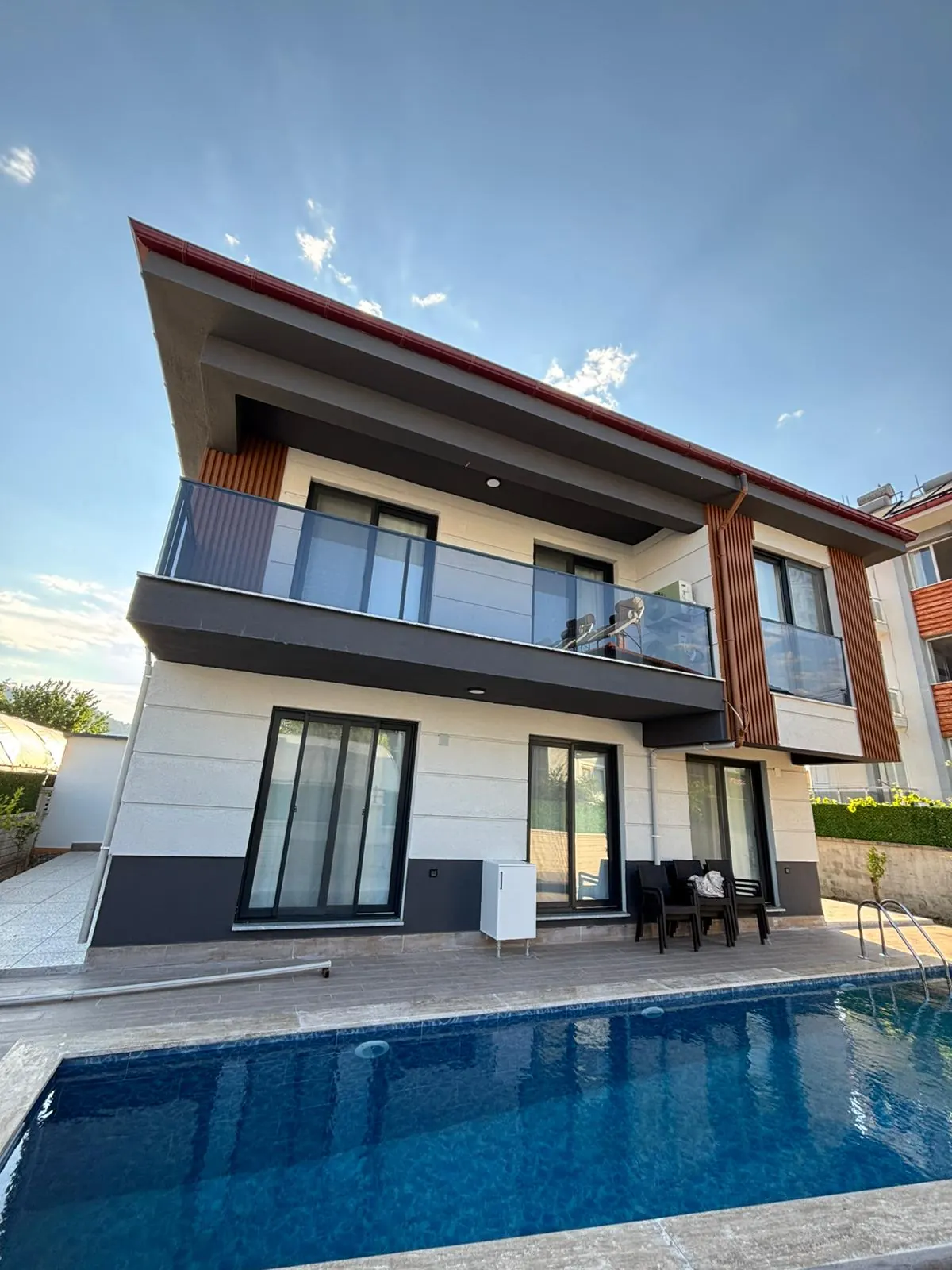 Villa Arslan dış cephe ve özel havuz - Ortaca Karaburun